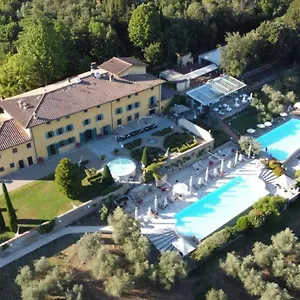 https://villa-la-palagina.it-tuscanyhotel.com