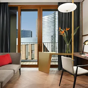 https://atahotel-the-big-residence.it-lombardy.com