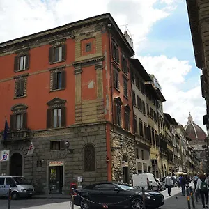 https://le-due-fontane.it-tuscanyhotel.com